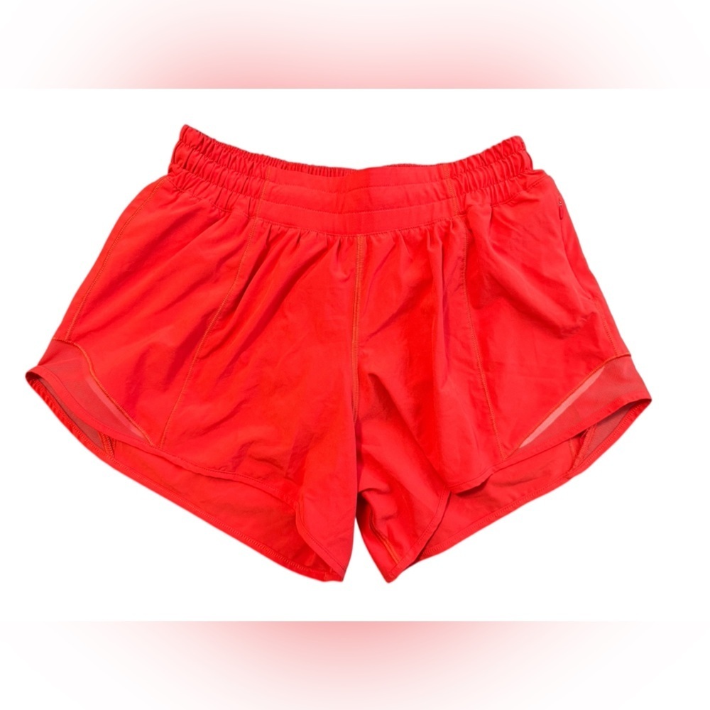 Lululemon Hotty Hot Low Rise Short 4" in Carnation Red - Picture 4 of 8